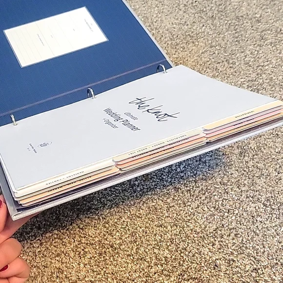 Wedding Planner Binder - Picture 3 of 3
